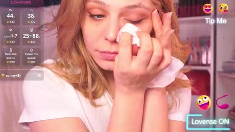 Snapshot of idontlikeguccibelts chatting on 17, 1, 2026 Little Flower online show from 17, 1, 2026