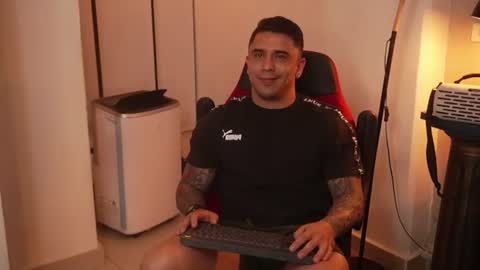 Snapshot of igor_scott chatting on 4, 7, 2026 Igor scott online show from 4, 7, 2026