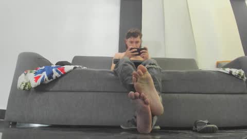 Snapshot of iham_28 chatting on 14, 11, 2025 Iham online show from 14, 11, 2025