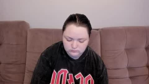 Snapshot of ihaveasecret_ chatting on 21, 6, 2026 Alice online show from 21, 6, 2026