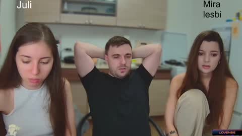 Julia and Mira online show from 21, 12, 2024