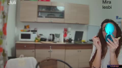 Julia and Mira online show from 22, 12, 2024