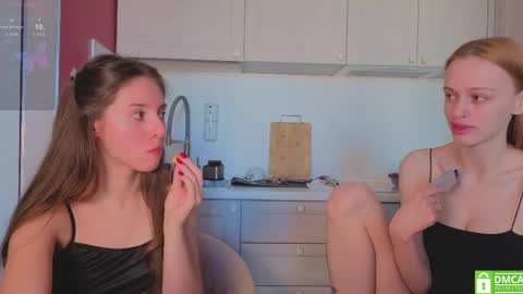 Julia and Mira online show from 20, 4, 2026