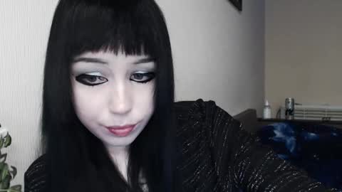 iiiiiiis online show from 15, 12, 2025