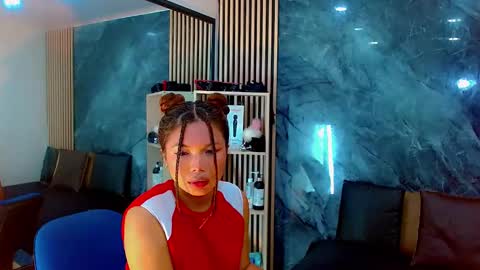 Snapshot of iisalombardi chatting on 23, 10, 2025 iisalombardi online show from 23, 10, 2025