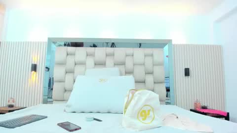 Snapshot of ikia_lopez chatting on 22, 12, 2025 ikia lopez online show from 22, 12, 2025