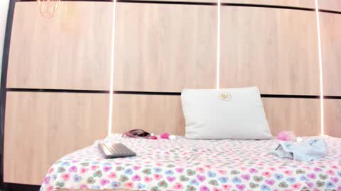 Snapshot of ikia_lopez chatting on 11, 3, 2026 ikia lopez online show from 11, 3, 2026