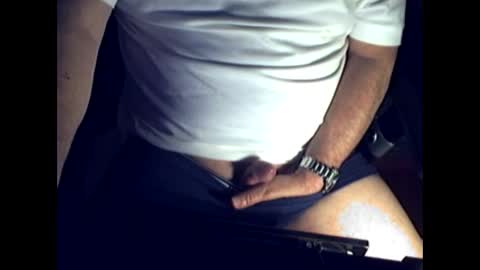 Snapshot of ikissuuuu chatting on 16, 1, 2026 ikissuuuu online show from 16, 1, 2026