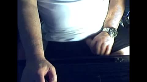 Snapshot of ikissuuuu chatting on 24, 3, 2026 ikissuuuu online show from 24, 3, 2026