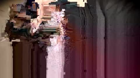 Snapshot of ikylong chatting on 13, 10, 2025 Iky online show from 13, 10, 2025