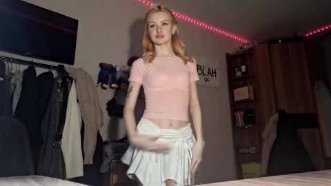 Snapshot of ilianamessersmith chatting on 14, 2, 2026 ShyLuna online show from 14, 2, 2026