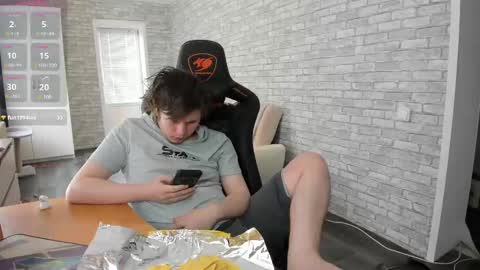 Snapshot of iliaskrislove chatting on 2, 3, 2025 iliaskris online show from 2, 3, 2025