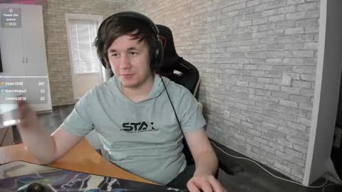 Snapshot of iliaskrislove chatting on 3, 3, 2025 iliaskris online show from 3, 3, 2025