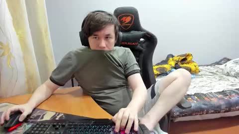 Snapshot of iliaskrislove chatting on 12, 9, 2025 iliaskris online show from 12, 9, 2025