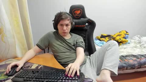 Snapshot of iliaskrislove chatting on 13, 9, 2025 iliaskris online show from 13, 9, 2025