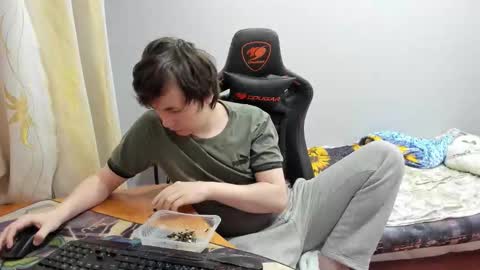 Snapshot of iliaskrislove chatting on 14, 9, 2025 iliaskris online show from 14, 9, 2025