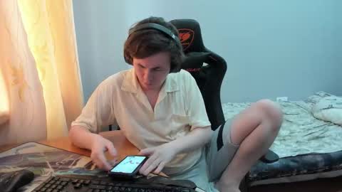 Snapshot of iliaskrislove chatting on 15, 9, 2025 iliaskris online show from 15, 9, 2025