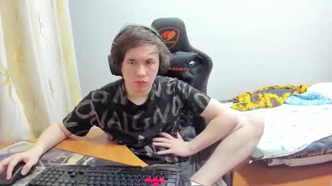 Snapshot of iliaskrislove chatting on 23, 9, 2025 iliaskris online show from 23, 9, 2025