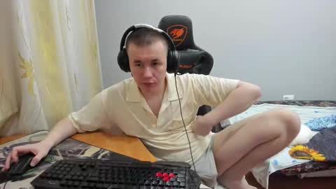 Snapshot of iliaskrislove chatting on 3, 10, 2025 iliaskris online show from 3, 10, 2025