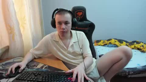 Snapshot of iliaskrislove chatting on 5, 10, 2025 iliaskris online show from 5, 10, 2025