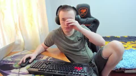 Snapshot of iliaskrislove chatting on 20, 10, 2025 iliaskris online show from 20, 10, 2025