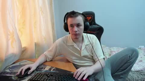 Snapshot of iliaskrislove chatting on 4, 11, 2025 iliaskris online show from 4, 11, 2025