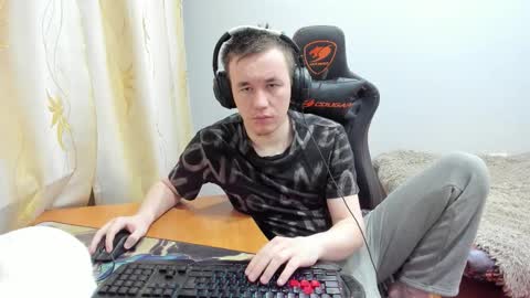 Snapshot of iliaskrislove chatting on 8, 11, 2025 iliaskris online show from 8, 11, 2025