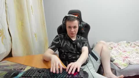 Snapshot of iliaskrislove chatting on 23, 11, 2025 iliaskris online show from 23, 11, 2025