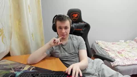 Snapshot of iliaskrislove chatting on 24, 11, 2025 iliaskris online show from 24, 11, 2025