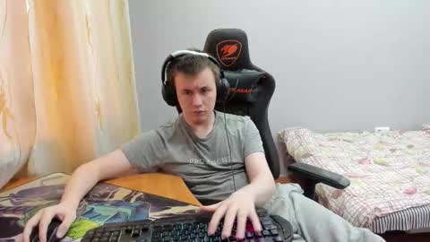 Snapshot of iliaskrislove chatting on 28, 11, 2025 iliaskris online show from 28, 11, 2025