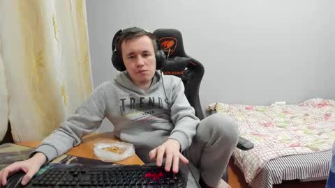 Snapshot of iliaskrislove chatting on 1, 12, 2025 iliaskris online show from 1, 12, 2025