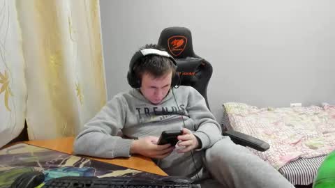 Snapshot of iliaskrislove chatting on 2, 12, 2025 iliaskris online show from 2, 12, 2025