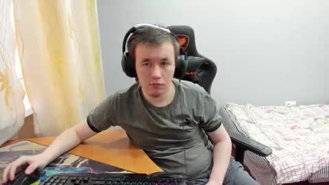 Snapshot of iliaskrislove chatting on 3, 12, 2025 iliaskris online show from 3, 12, 2025