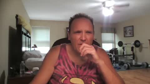 ilike2expose online show from 4, 8, 2026