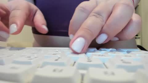 Snapshot of ilikefacial chatting on 18, 3, 2026 Bamby online show from 18, 3, 2026