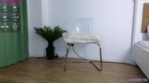 Emma online show from 5, 10, 2025