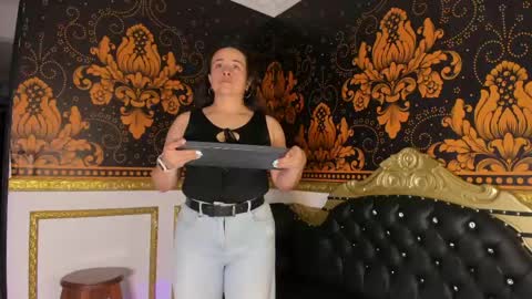 Snapshot of iliy_pervertedx chatting on 12, 5, 2026 LILY online show from 12, 5, 2026