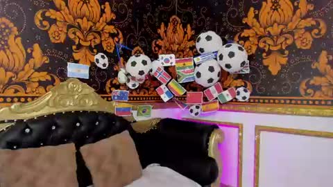 Snapshot of iliy_pervertedx chatting on 15, 7, 2026 LILY online show from 15, 7, 2026