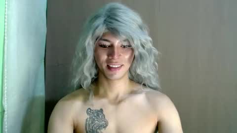 QUEEN KATH online show from 14, 12, 2025