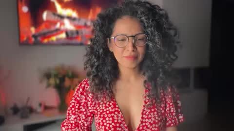 Snapshot of illaroom chatting on 12, 3, 2026 Kloe online show from 12, 3, 2026