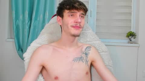 Snapshot of illusions888 chatting on 2, 2, 2025 D-Illusion online show from 2, 2, 2025