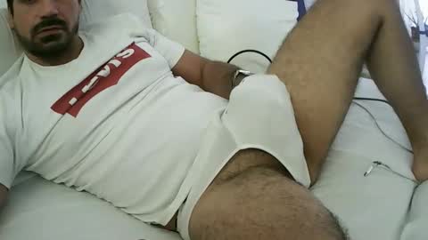 Snapshot of ilmangj90 chatting on 20, 5, 2026 ilmangj90 online show from 20, 5, 2026