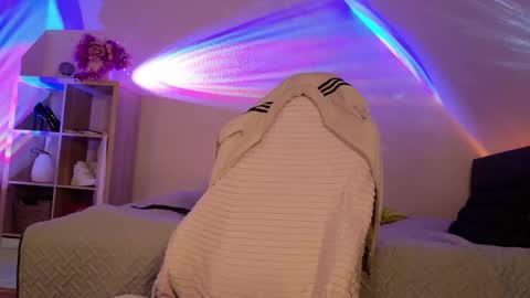 Snapshot of ilucyme chatting on 13, 12, 2024 ilucyme online show from 13, 12, 2024