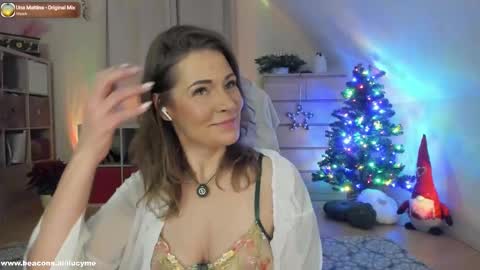 Snapshot of ilucyme chatting on 27, 11, 2025 ilucyme online show from 27, 11, 2025