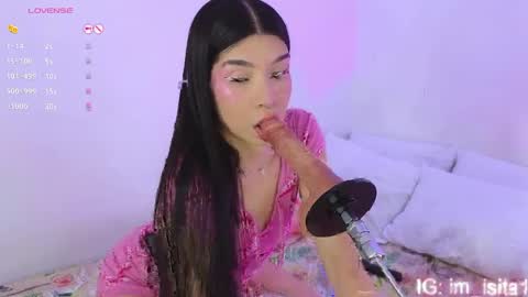 Snapshot of im__isabella chatting on 6, 4, 2026 Isa Vasquez online show from 6, 4, 2026