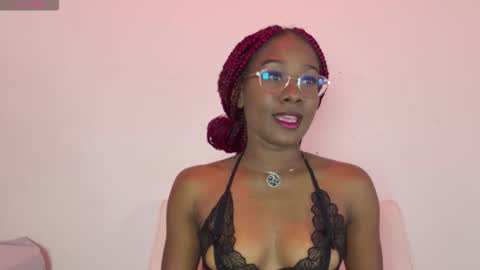 Snapshot of im_ariana chatting on 5, 3, 2026 Ariana online show from 5, 3, 2026