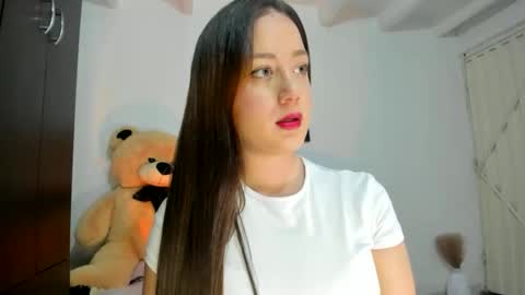 Snapshot of im_caro chatting on 2, 4, 2026 Caro online show from 2, 4, 2026