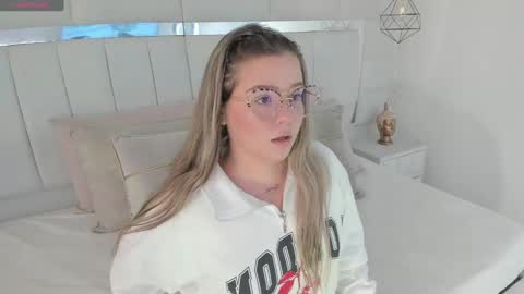 DAHLIA online show from 22, 2, 2025