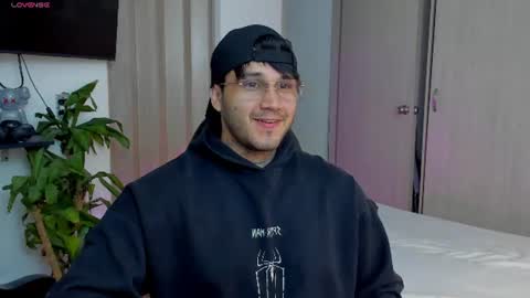 Snapshot of im_deymon chatting on 23, 7, 2026 DEY online show from 23, 7, 2026