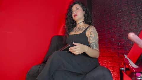 Fernanda  Ind. Model  online show from 9, 4, 2026